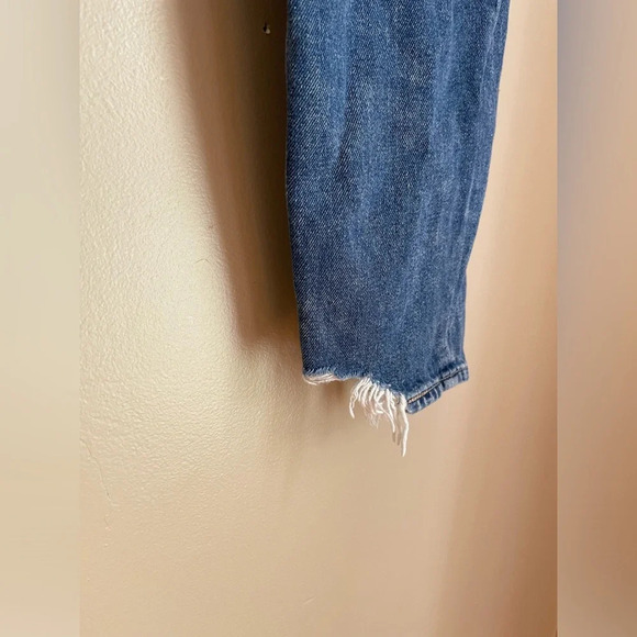 American Eagle Dark Wash Distressed Jeans with No Holes on Knees - Picture 5 of 5